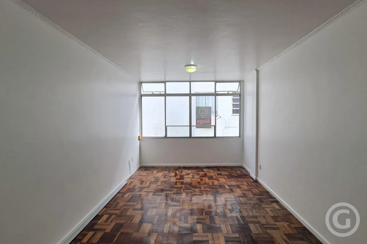 Apartment, 100 m², with a glass-enclosed balcony — photo 9