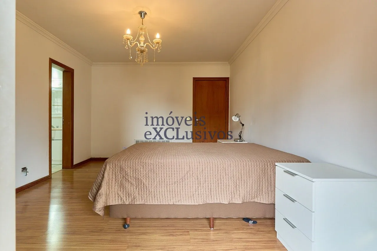 450 m² apartment with 4 bedrooms and 3 parking spaces — photo 16