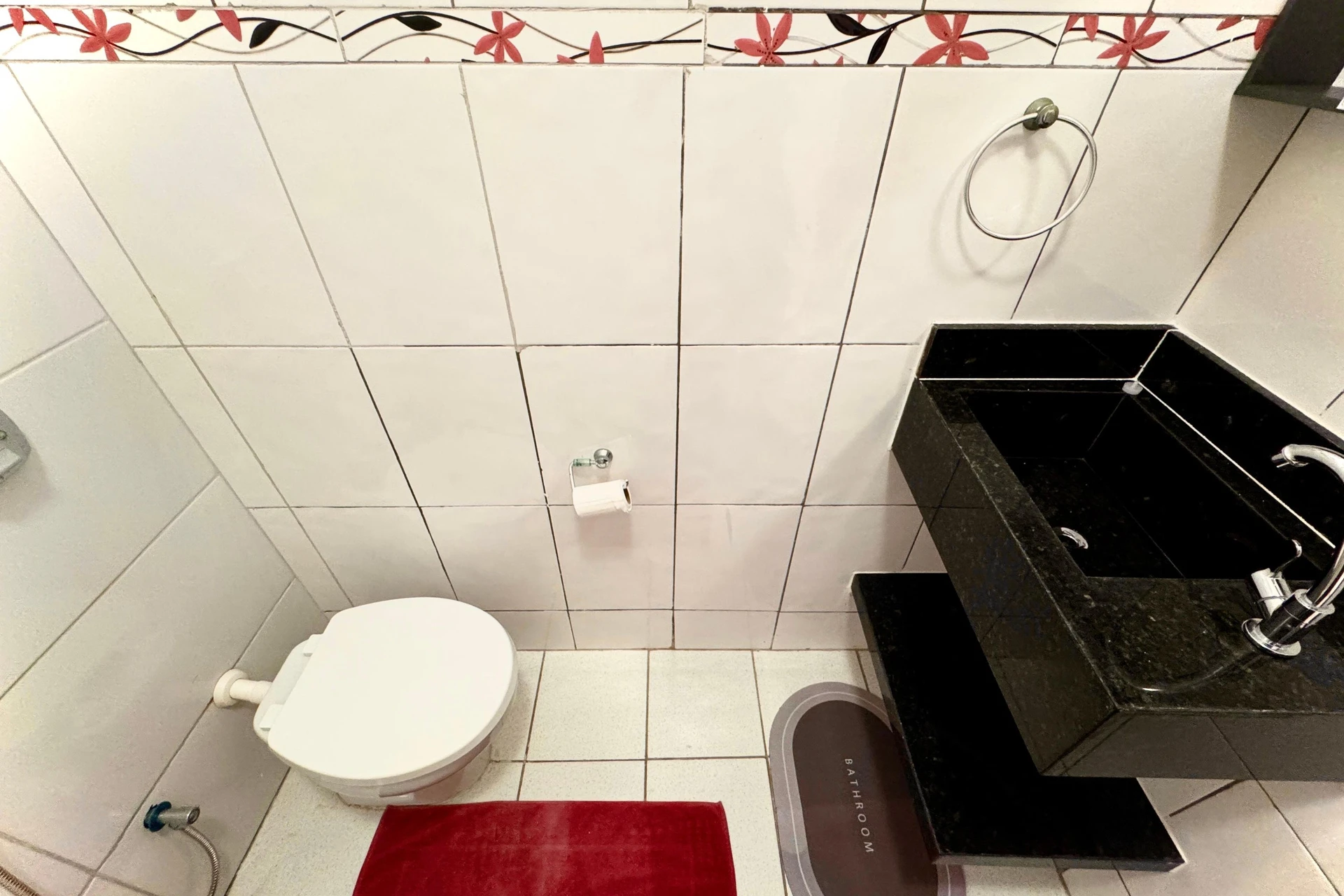 Furnished apartment, 60 m², with a washing machine — photo 20