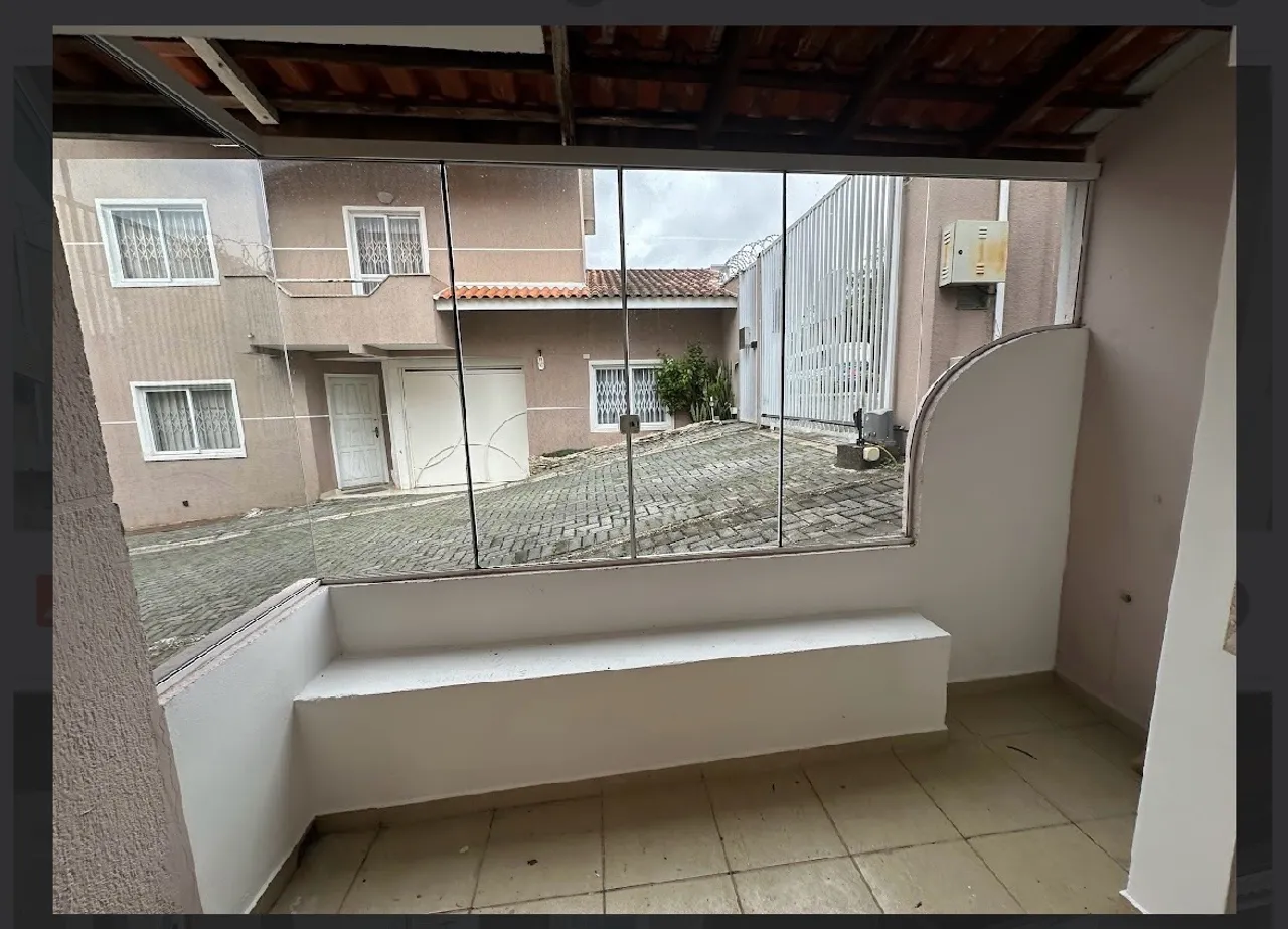 3-bedroom house with a washing machine in Curitiba — photo 17