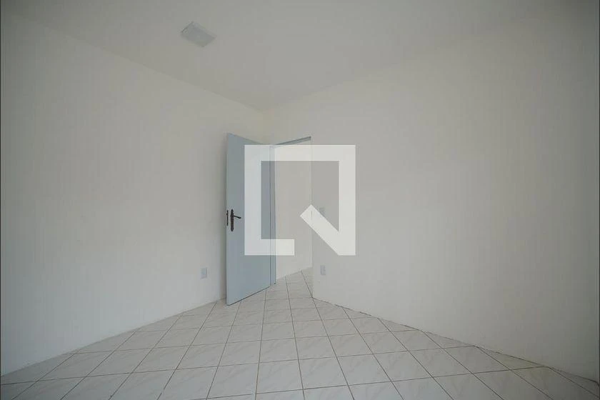 35 m² studio in Florianópolis — photo 8