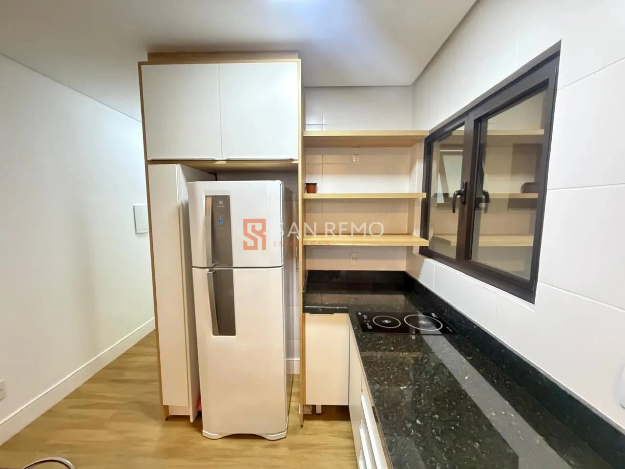 Furnished 46 m² apartment with 1 en-suite bedroom — photo 6