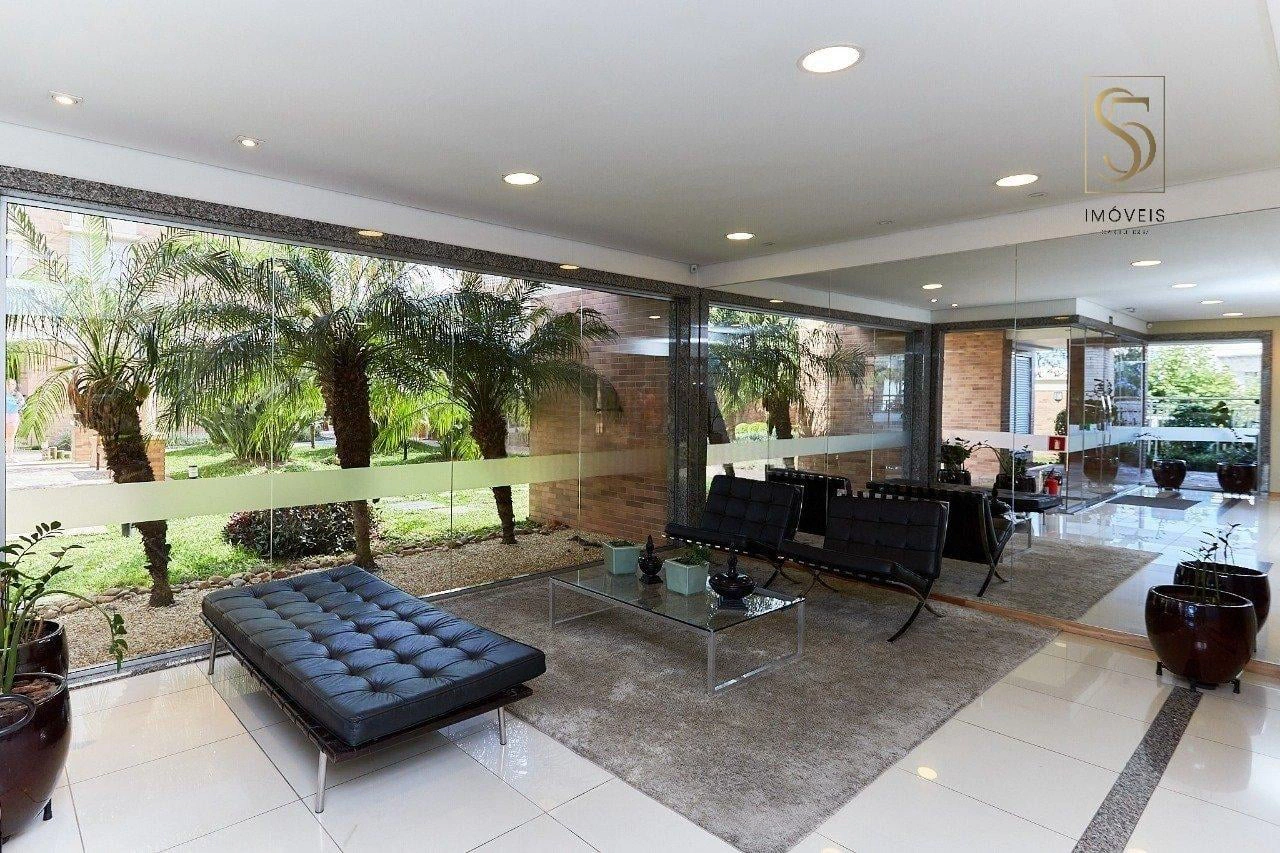 3-bedroom apartment with a home office in Curitiba — photo 19