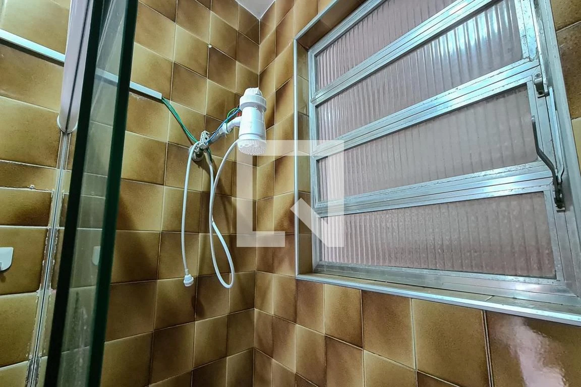 Apartamento amueblado con 2 dormitorios y 2 baños — photo 31
