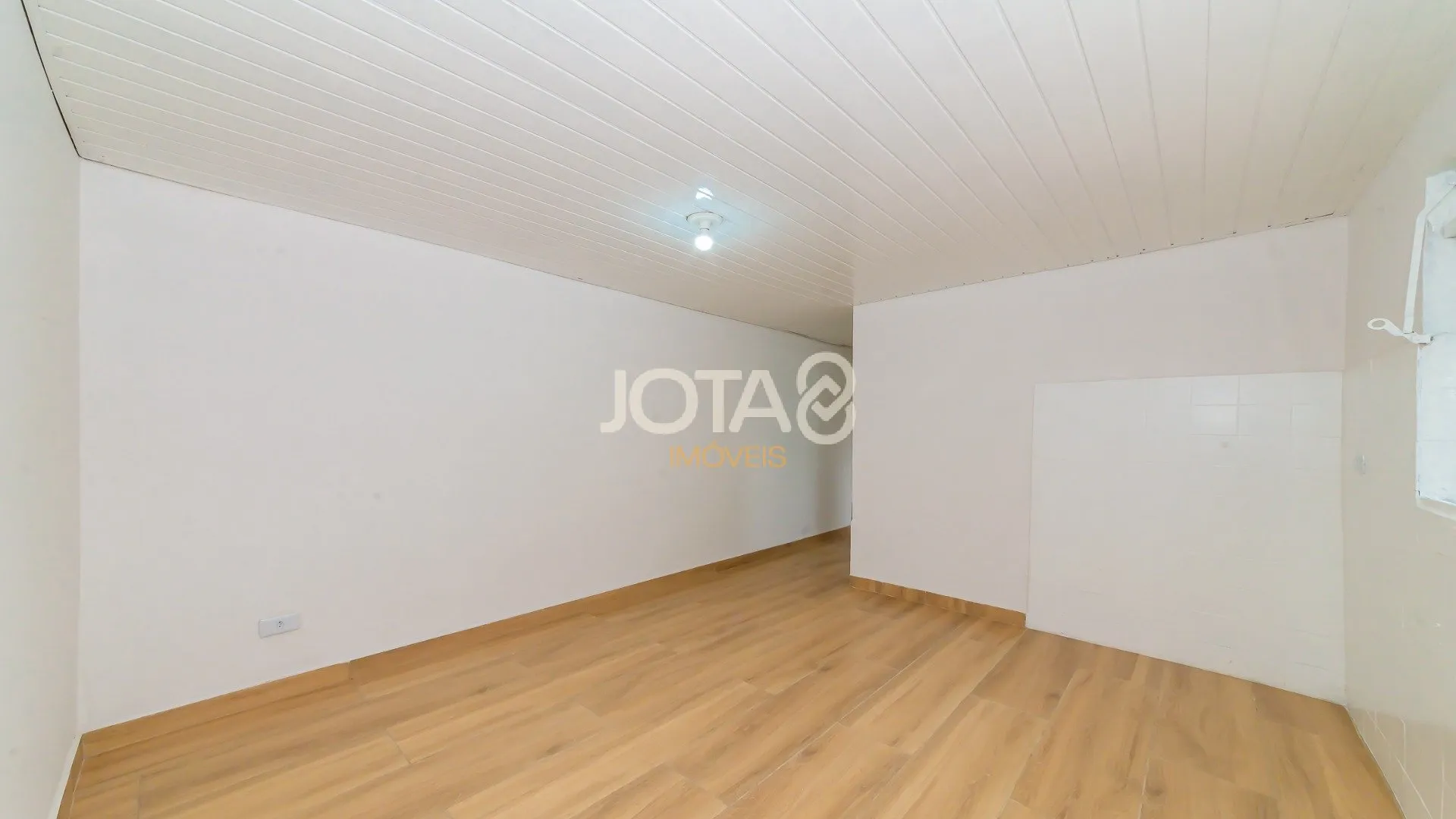 House, 160 m², with a grill on the balcony — photo 10