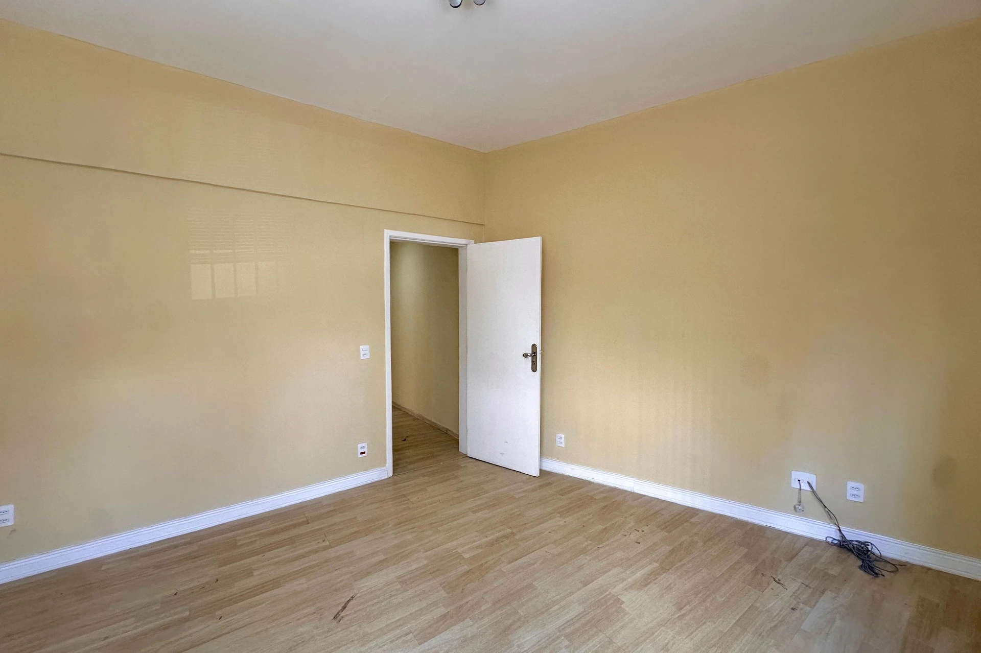 Apartment with 2 bedrooms and air conditioning, no parking — photo 13