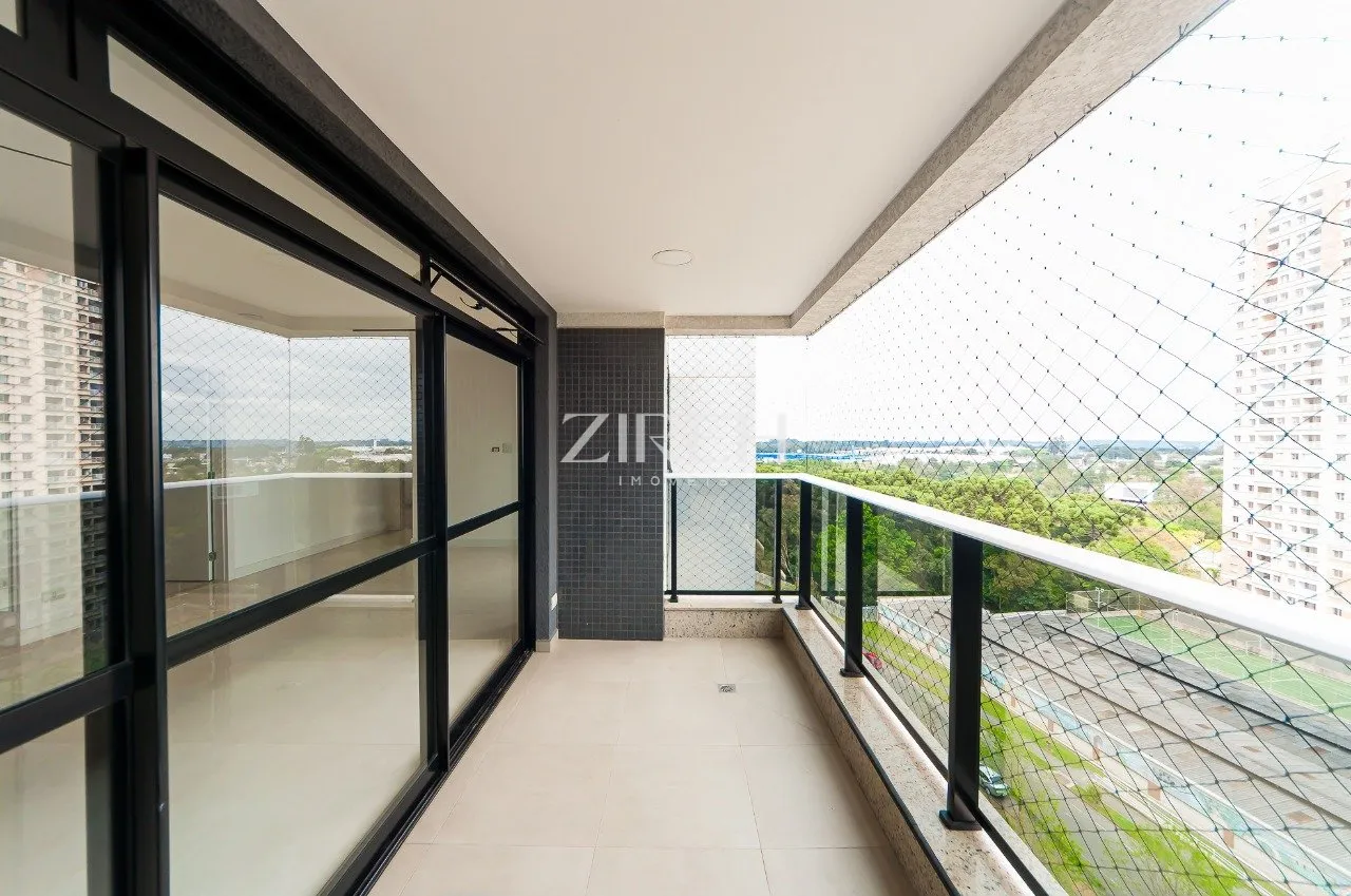 2-bedroom apartment in a building with a tennis court — photo 7
