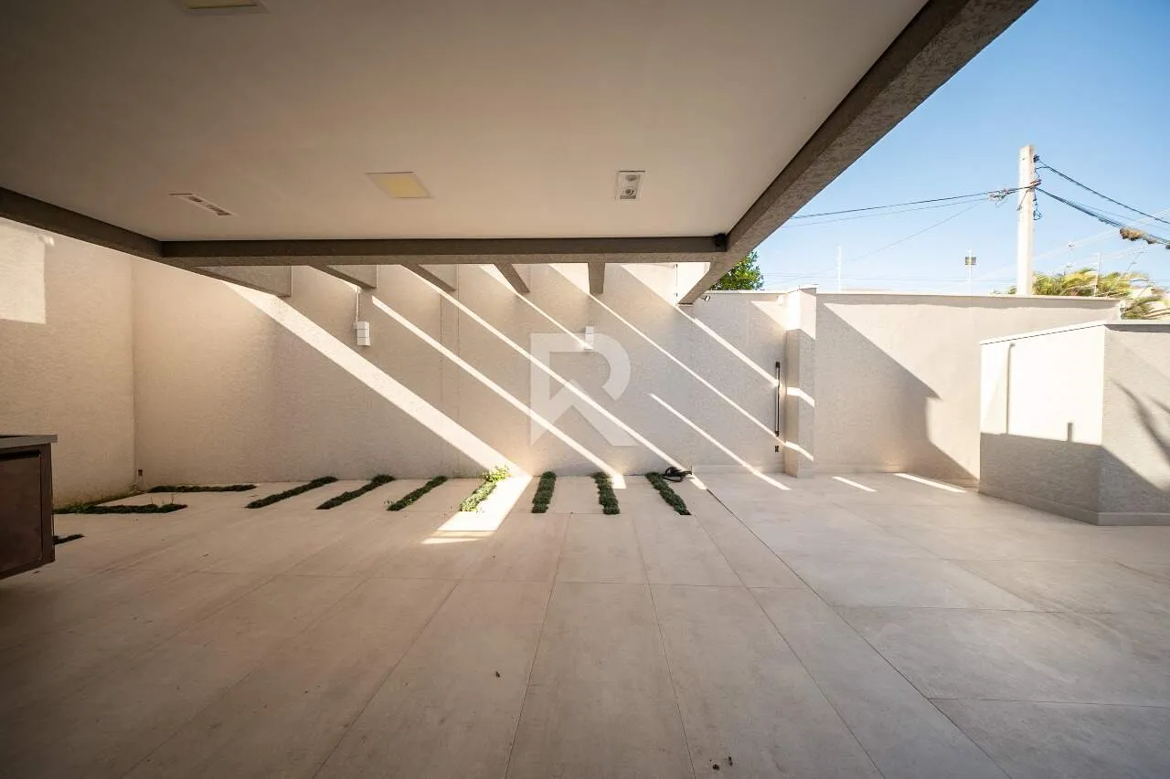 House, 441 m², with a private BBQ — photo 41