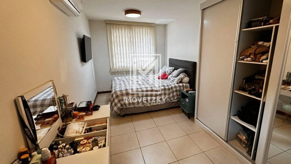 Стиральная машина и 3 спальни: квартира 130 м² — photo 4