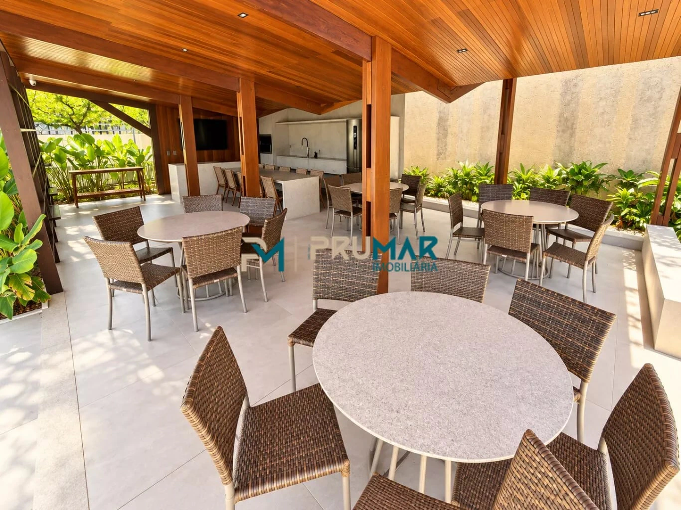 4 quartos e vista para a água: casa de 370 m² — photo 8