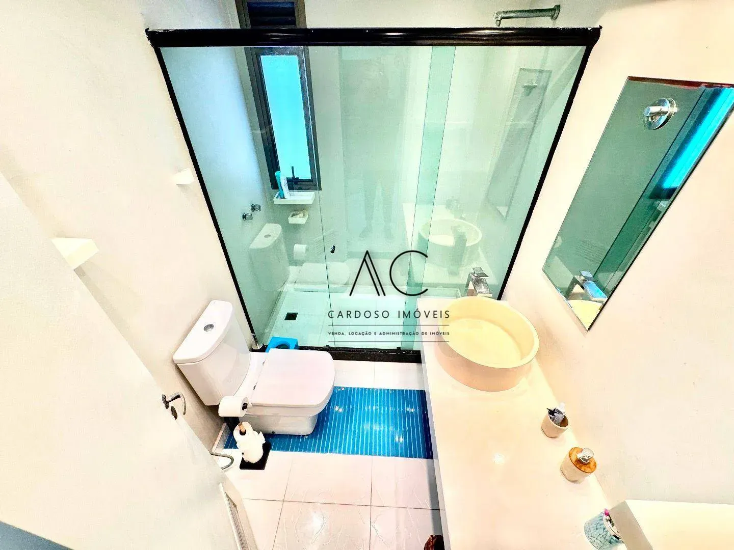 Water view in a 2-bedroom apartment, 107 m² — photo 40