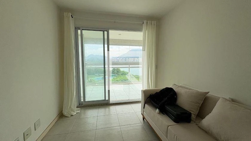 Furnished apartment, 85 m², with a water view — photo 29