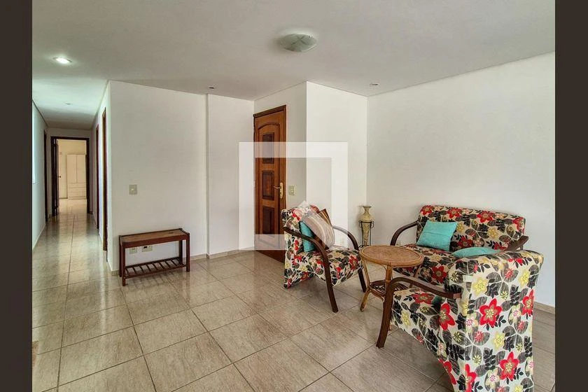 3-bedroom apartment with balcony, 202 m² — photo 8