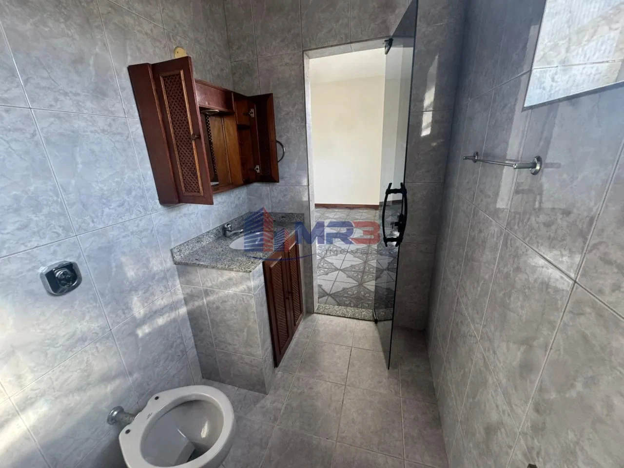 113 m² apartment with a suite, 3 baths and 1 parking spot — photo 10