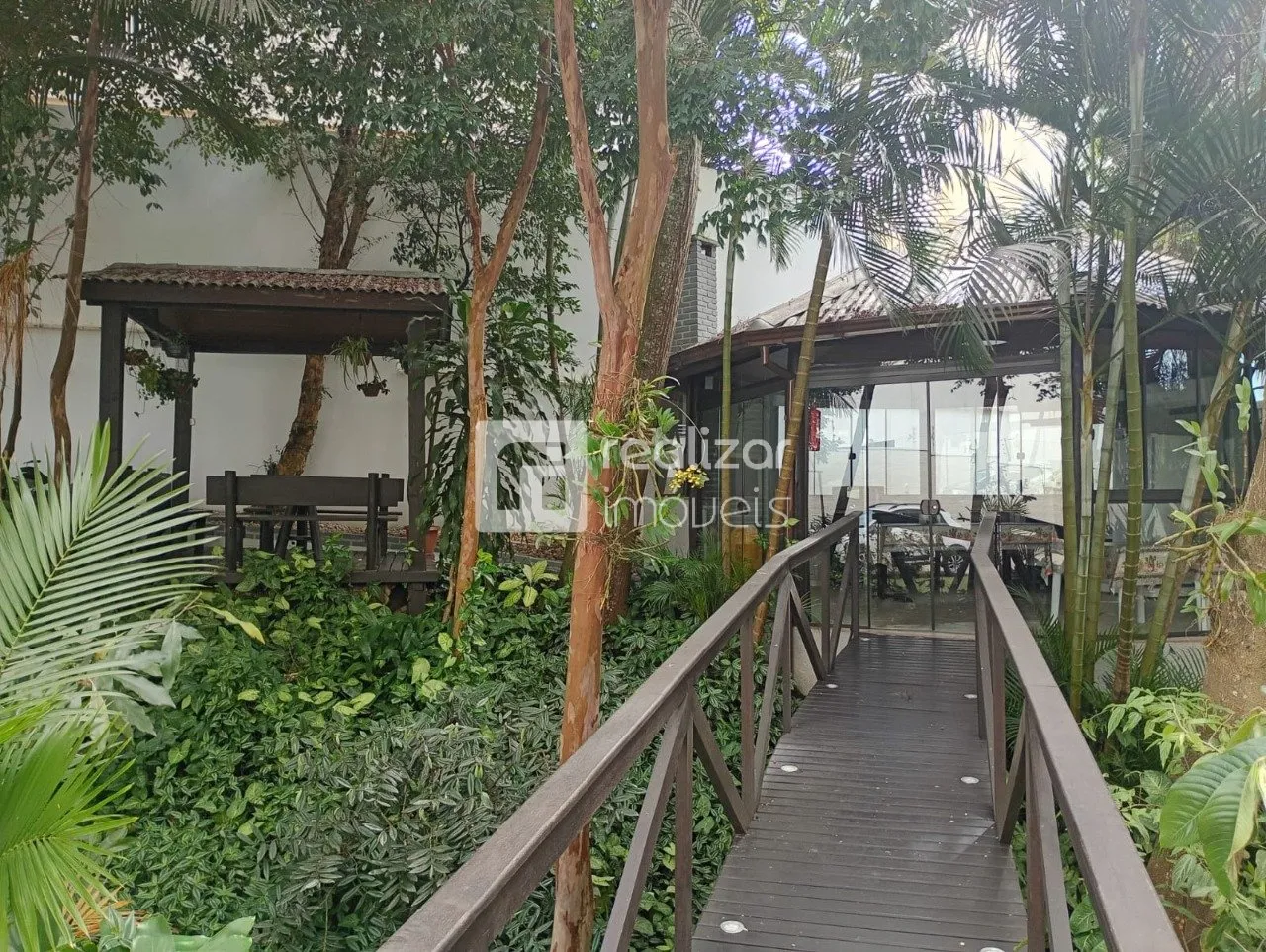 Apartamento de 2 dormitorios con balcón y 1 plaza — photo 42