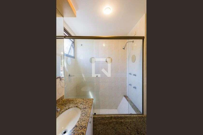 Apartamento com 3 quartos e cozinha fechada a gás — photo 51