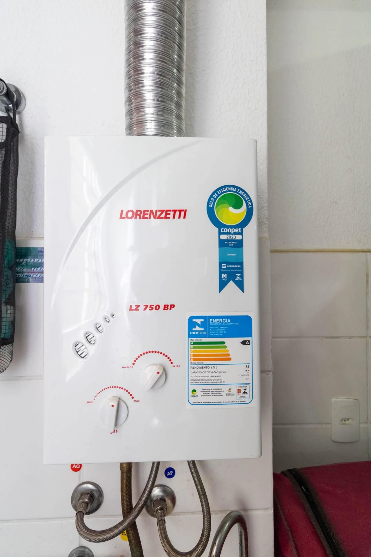 Apartamento mobiliado com 2 quartos e 1 banheiro — photo 38