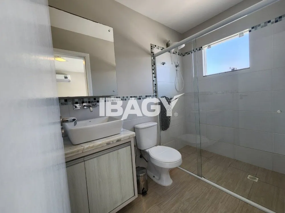 Furnished house, 157 m², with a walk-in closet — photo 28