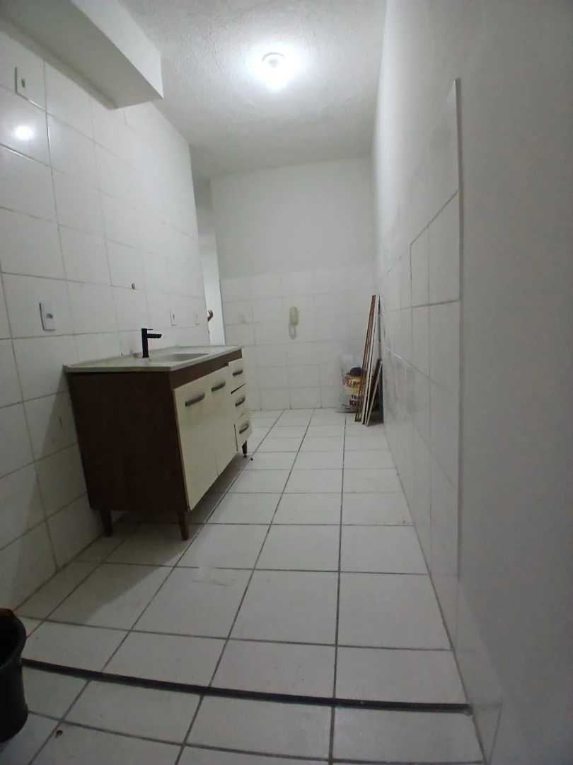 Apartamento de 2 quartos em condomínio com piscina — photo 4