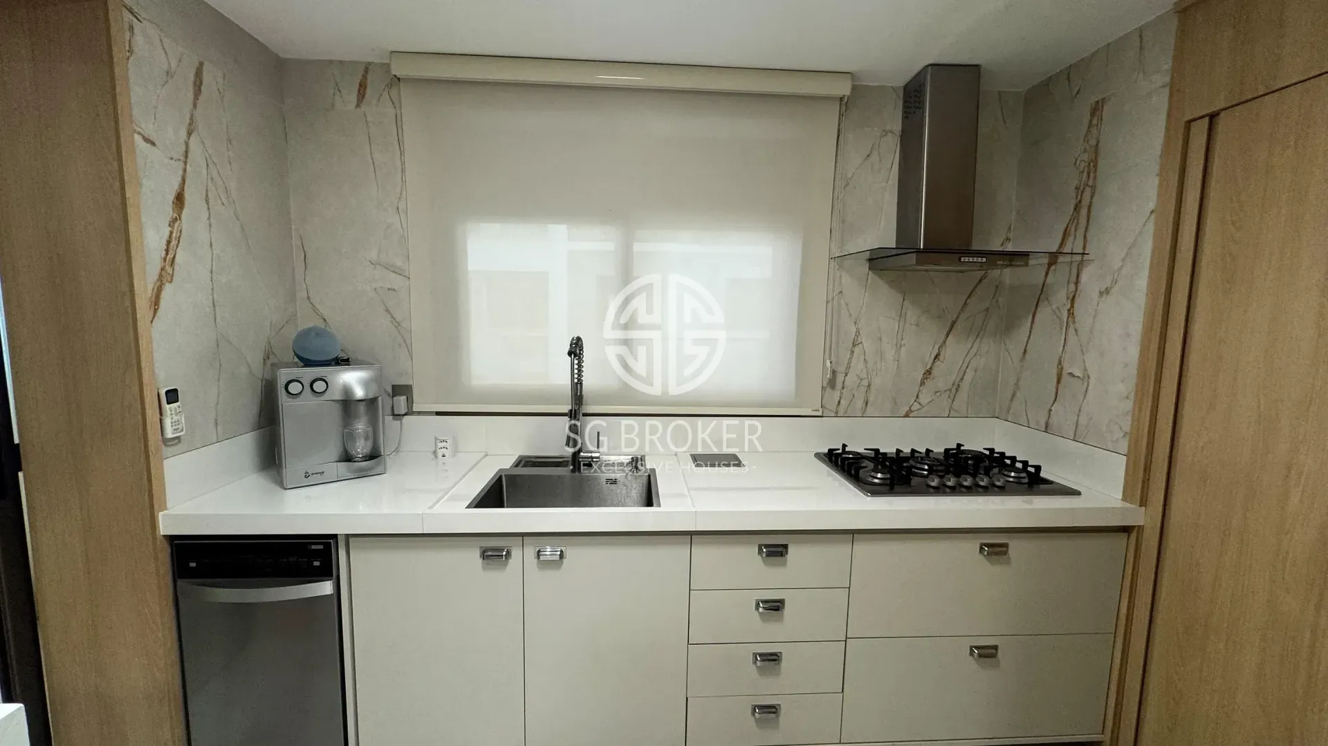 Apartamento mobiliado, 217 m², com closet — photo 16