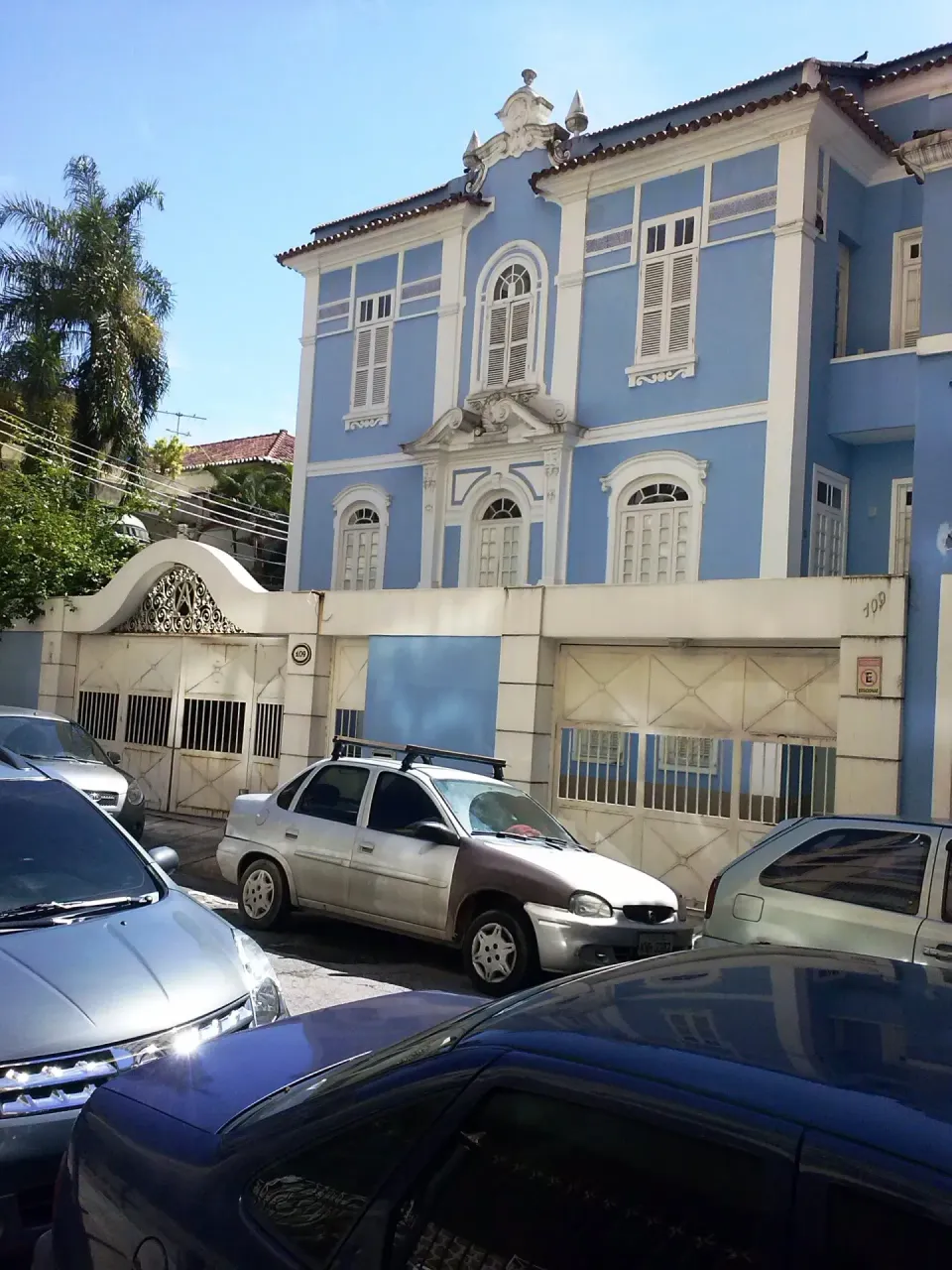 Casa de 5 dormitorios y 420 m² — photo 4