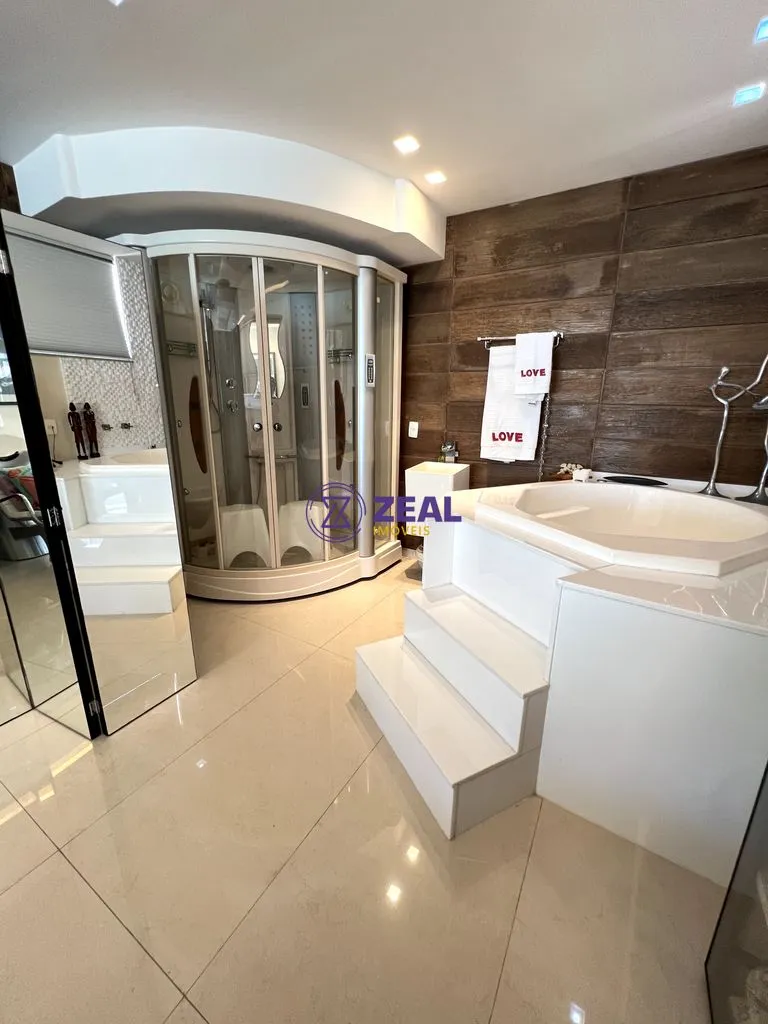 Casa triplex mobiliada com 6 suítes e 10 vagas — photo 44