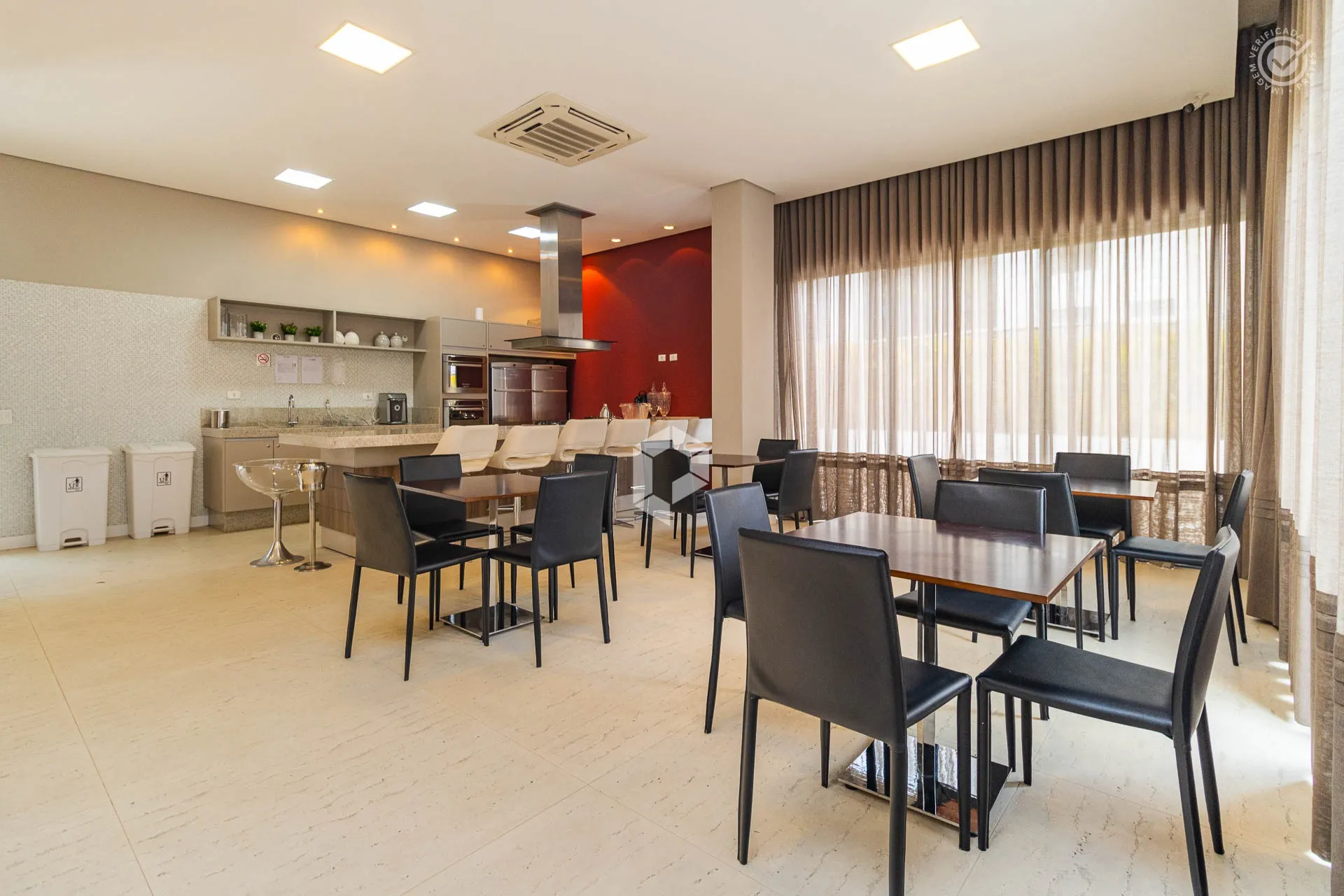 1-bedroom apartment with open-plan kitchen, 39 m² — photo 23