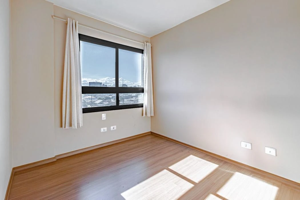 Пральна машина та 2 спальні: квартира 55 м² — photo 21