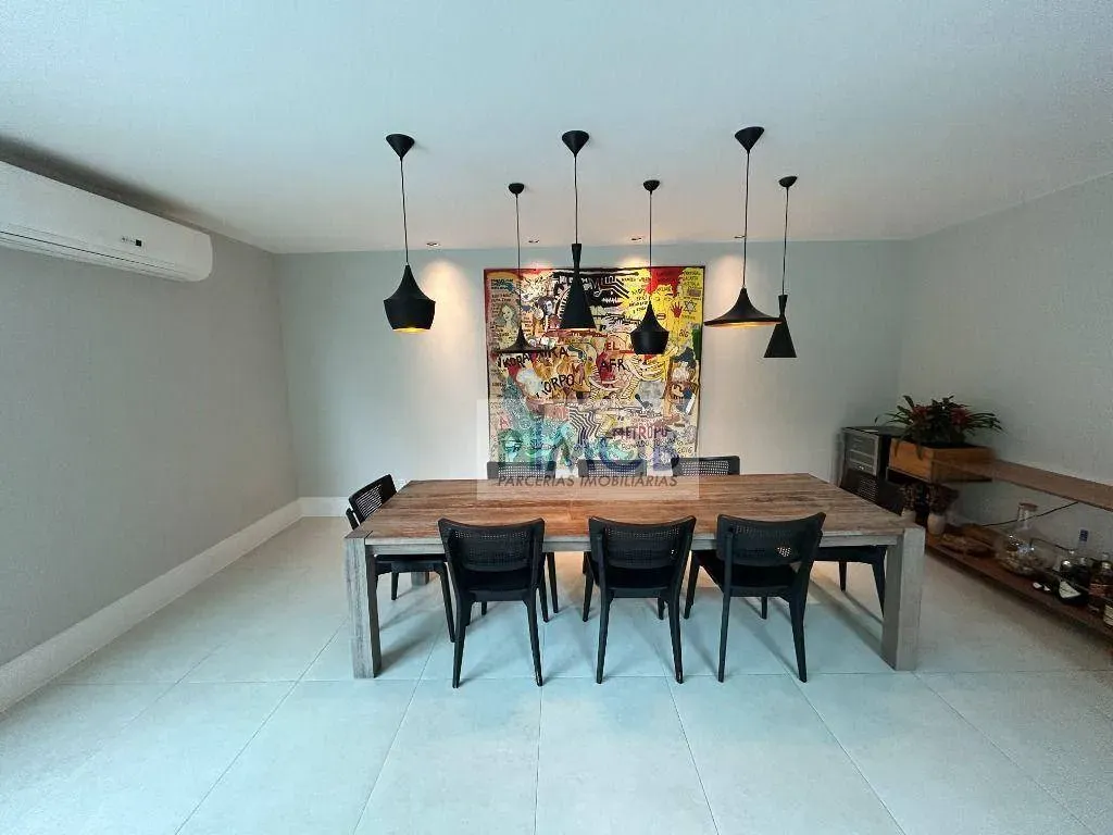 Casa mobiliada com 3 quartos e 5 banheiros, 550 m² — photo 3