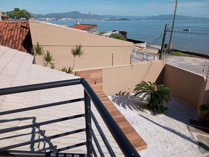Casa de 3 quartos com varanda envidraçada, Balneário — photo 37