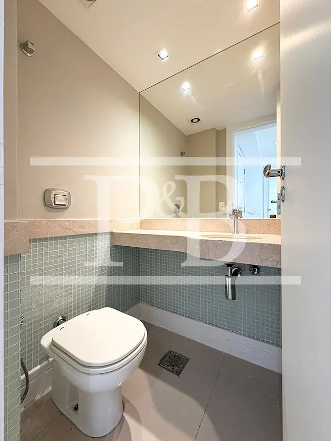 4-bedroom apartment, all with their own bathrooms, 289 m² — photo 26