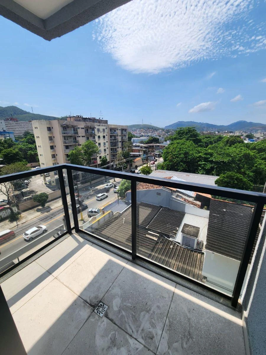 Mountain view in a one-bedroom apartment, 35 m² — photo 8