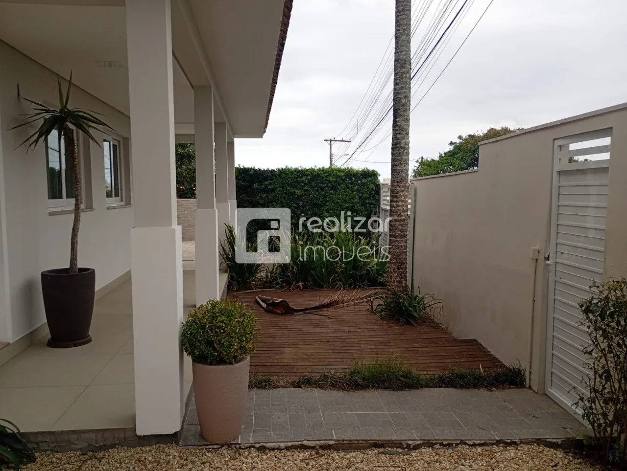 200 m² house with a private pool and a dishwasher — photo 60