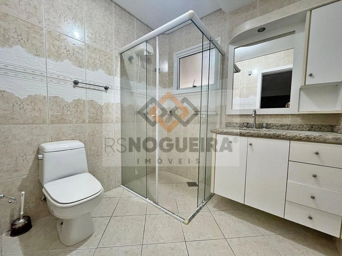 Furnished house, 317 m², with a bathtub — photo 27