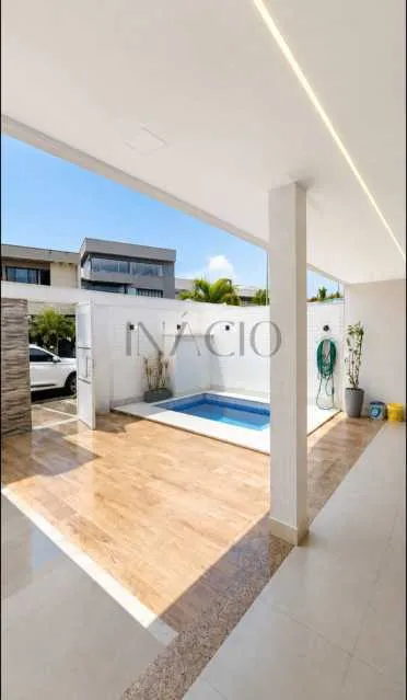 Condominium house with 5 bedrooms and an open-plan kitchen — photo 6