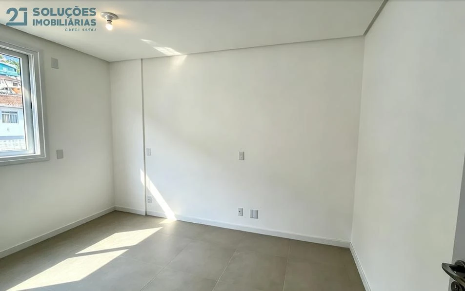 Apartment, 37 m², with a grill on the balcony — photo 18