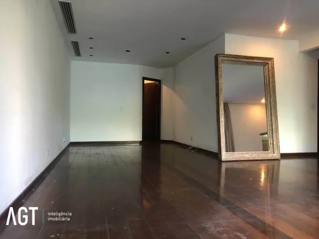 4-bedroom apartment with 4 bathrooms and 2 parking spaces — photo 15