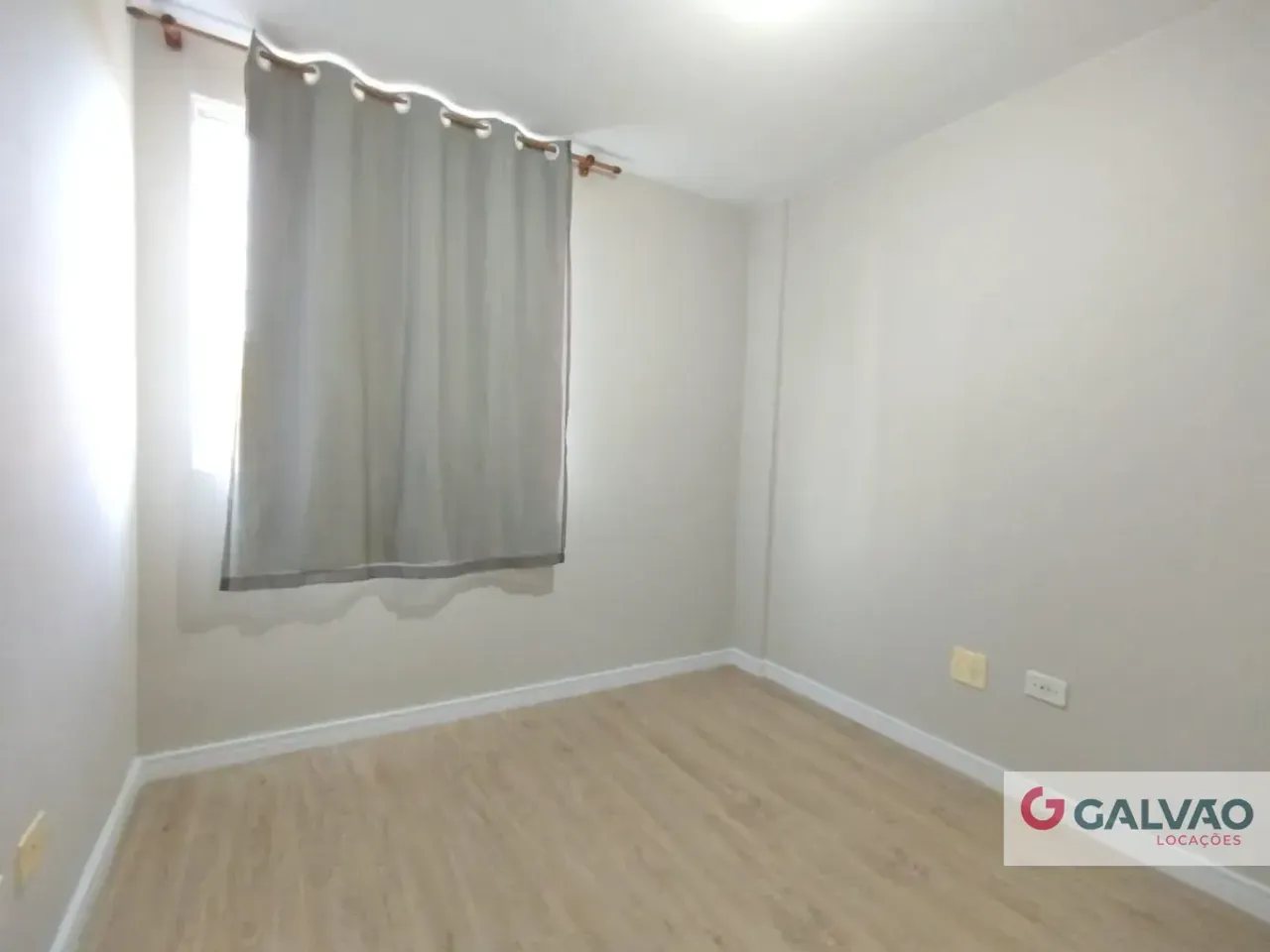 Apartamento térreo de 54 m² com armários na cozinha — photo 7