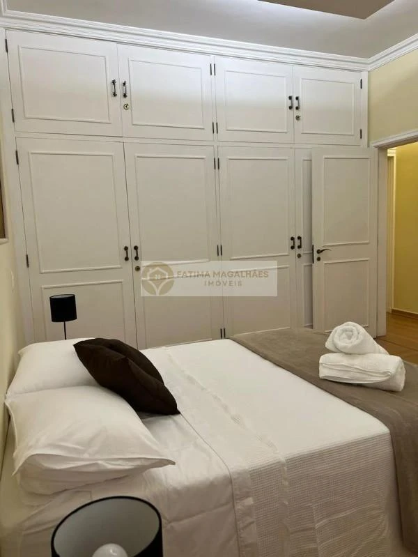Furnished apartment with 4 bedrooms, 2 en-suites and 260 m² — photo 4