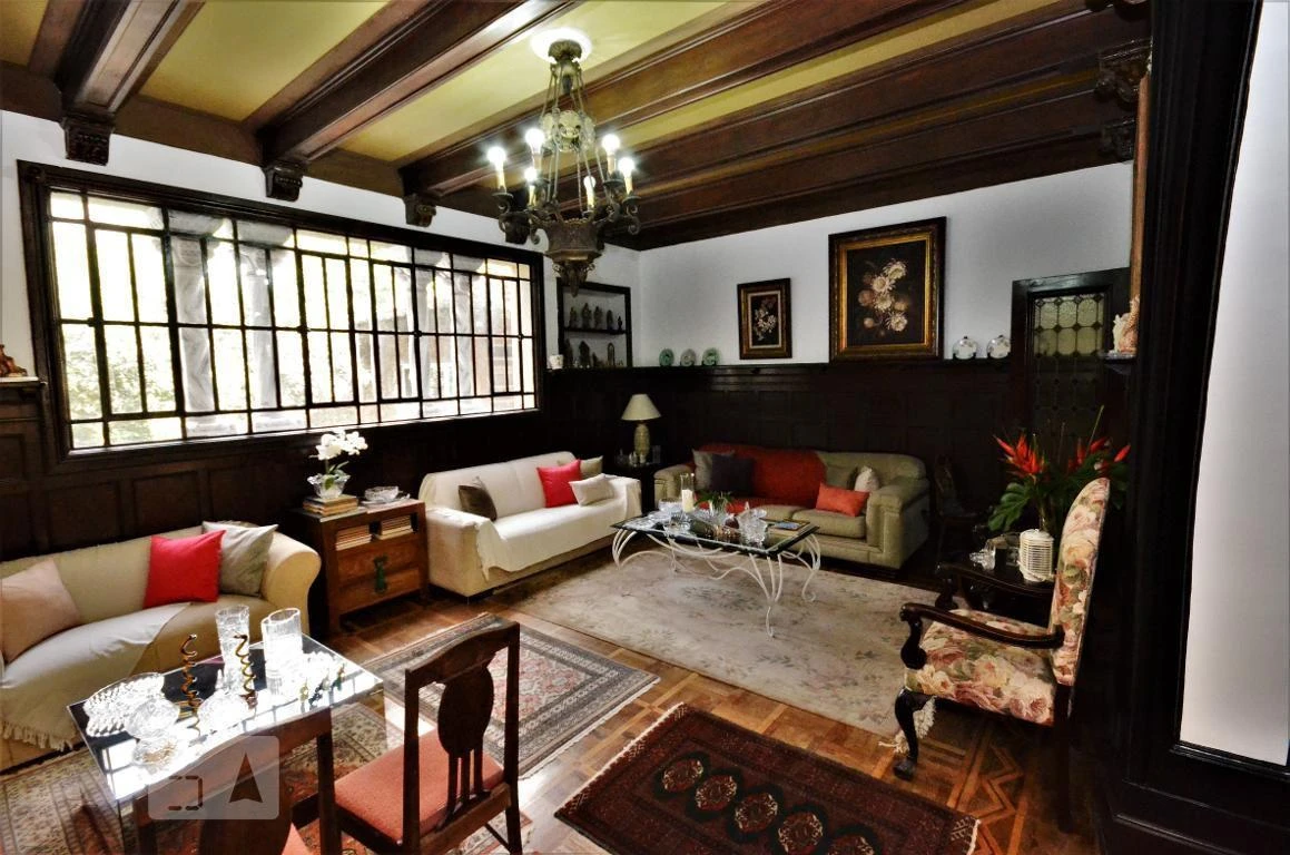 Орендний будинок на 450 м² з 4 спальнями, 2 суїти — photo 6