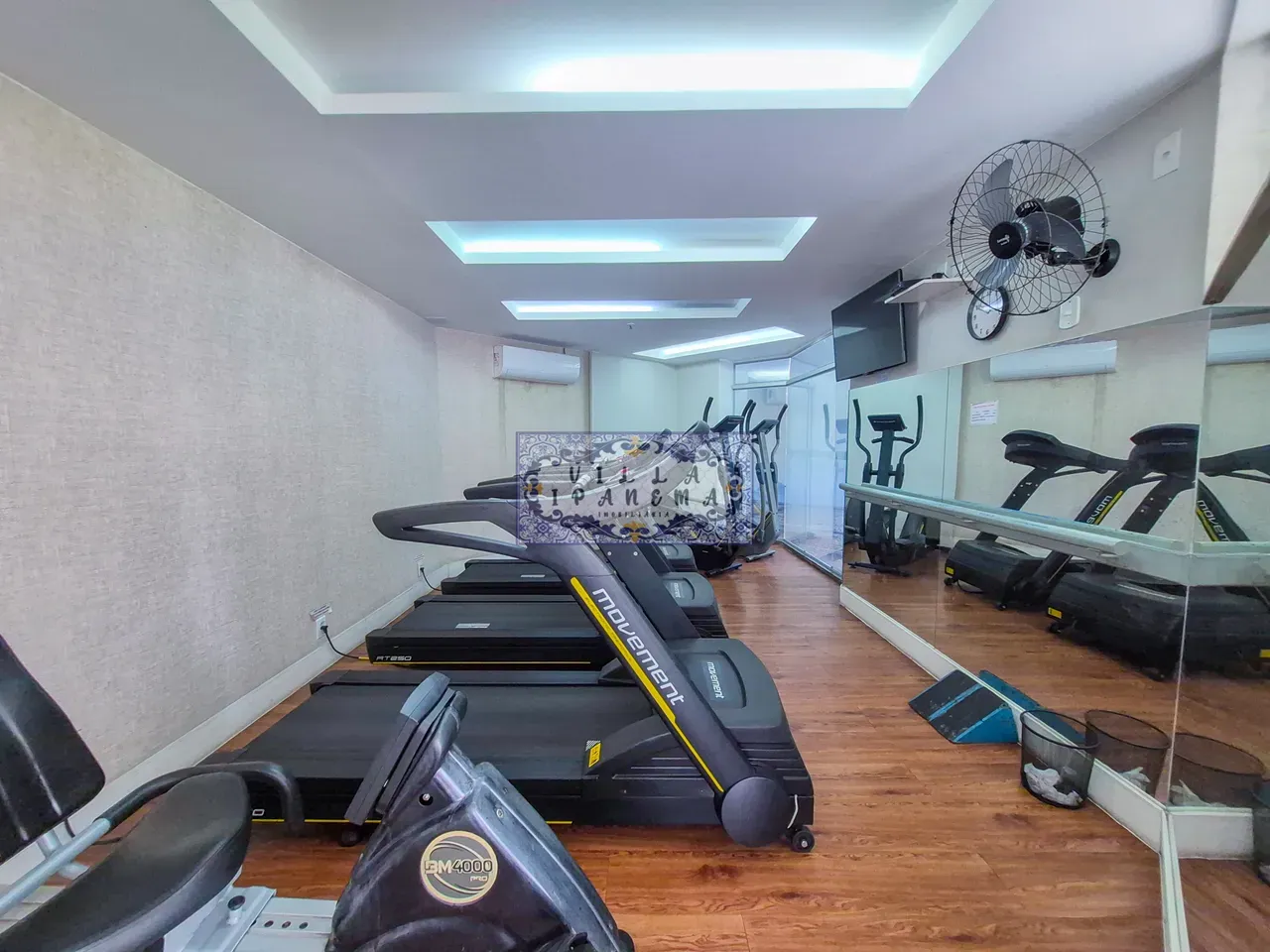 200 m² apartment with 3 en-suite bedrooms and private BBQ — photo 56