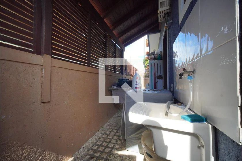 100 m² house with a washing machine and a home office — photo 24