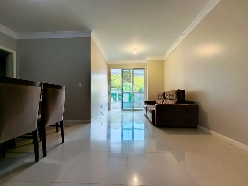 Mountain view in a 4-bedroom apartment, 150 m²