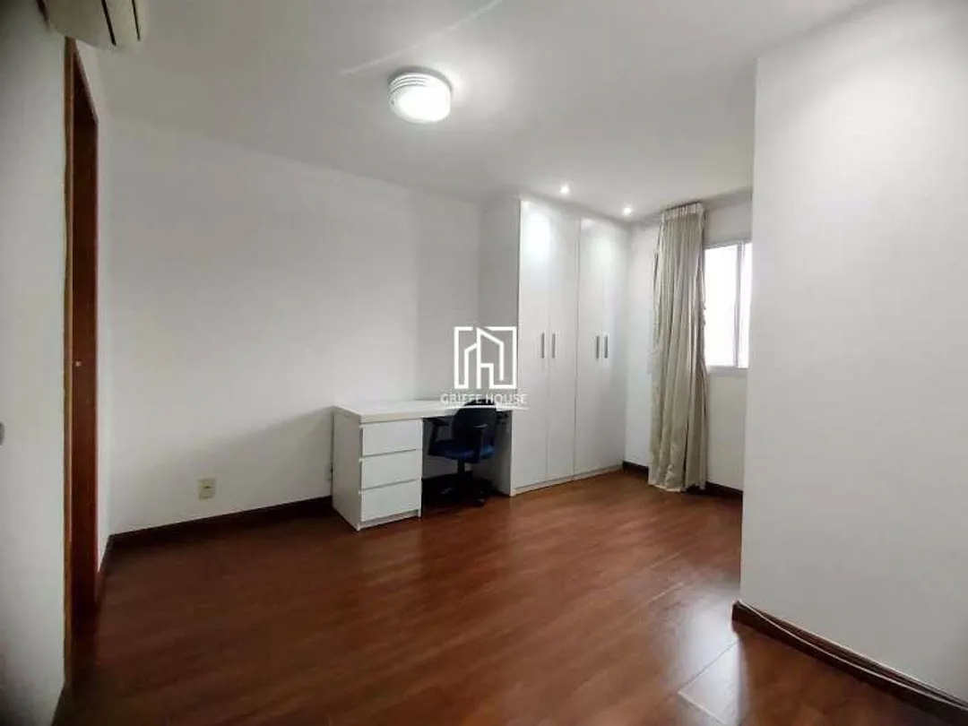 Квартира 134 м² с рабочим местом и грилем на балконе — photo 12