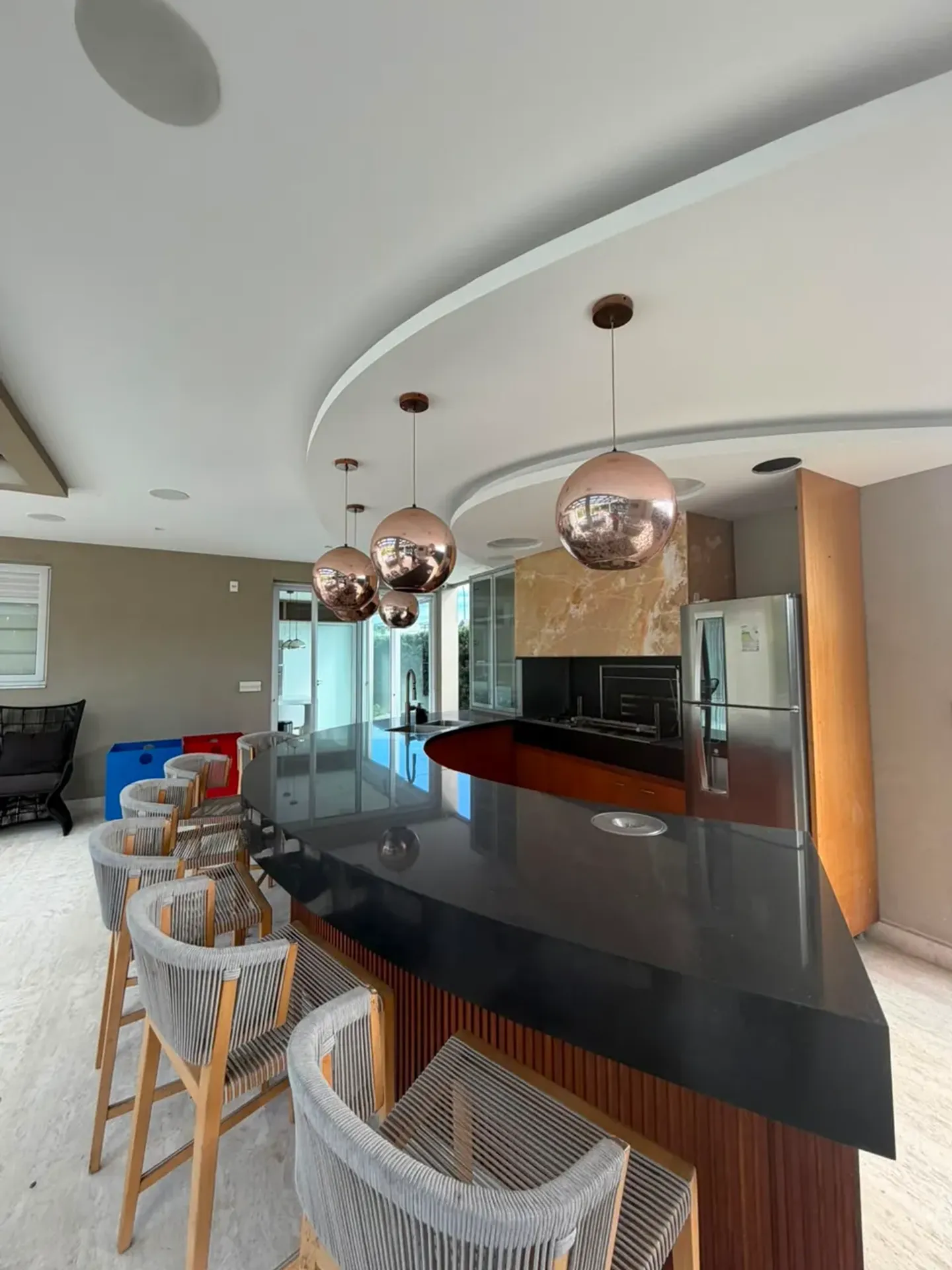 Furnished house with 5 bedrooms and 5 bathrooms, 700 m² — photo 13