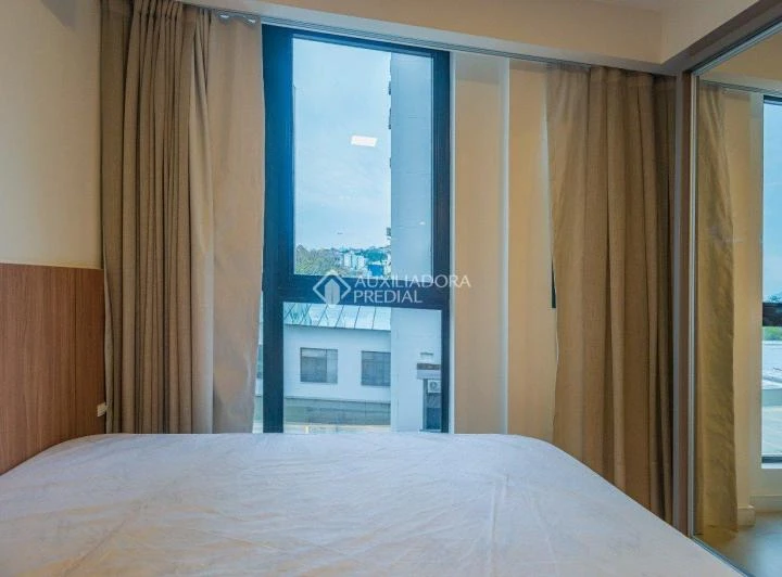 Furnished 1-bedroom apartment with 53 m² — photo 7