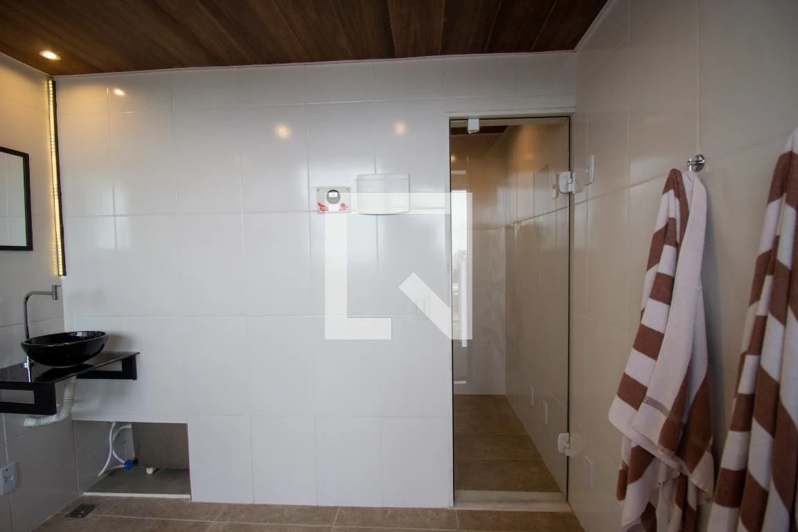 Apartamento mobiliado de 3 quartos em condomínio com sauna — photo 42