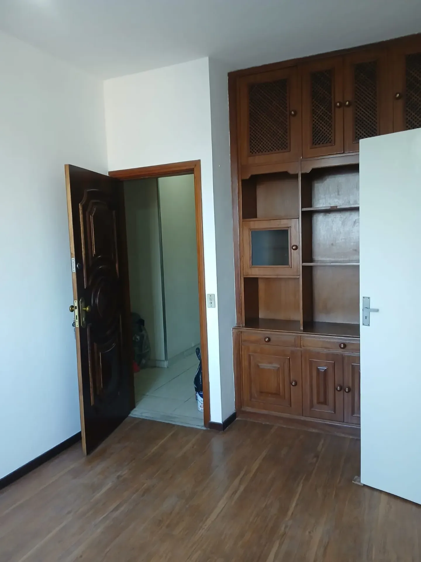 Apartment on the 1st floor with a water view — photo 8