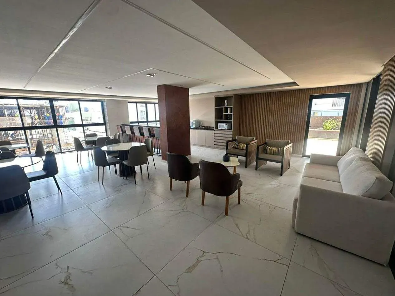 3-bedroom rental apartment with 1 suite and 2 parking — photo 20