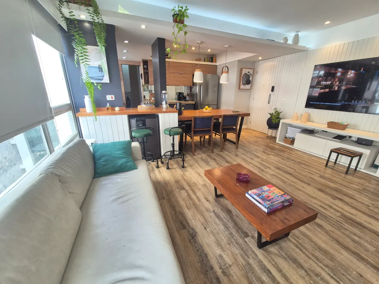 90 m² apartment with a home office and a washing machine — photo 18